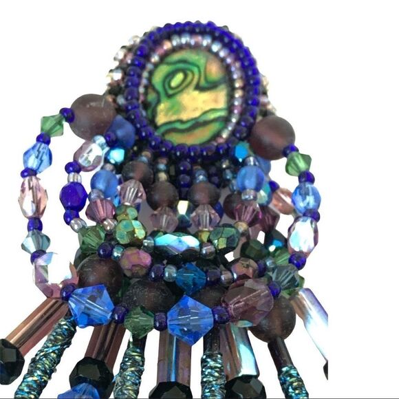 Vtg iridescent abalone glass beaded chandelier artist made clip earrings - Picture 7 of 10